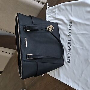 USED ONCE! Michael Kors Medium Tote